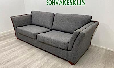 Laadukas 3 Istuttava Sohva