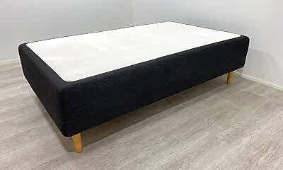 ISKU Runkopatjasänky 200x120